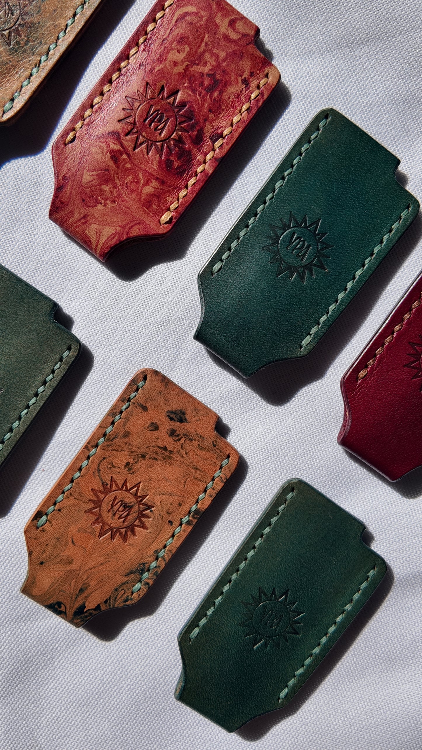 Uraradionica Leather Lighter Cover | Ironstone / Kamen