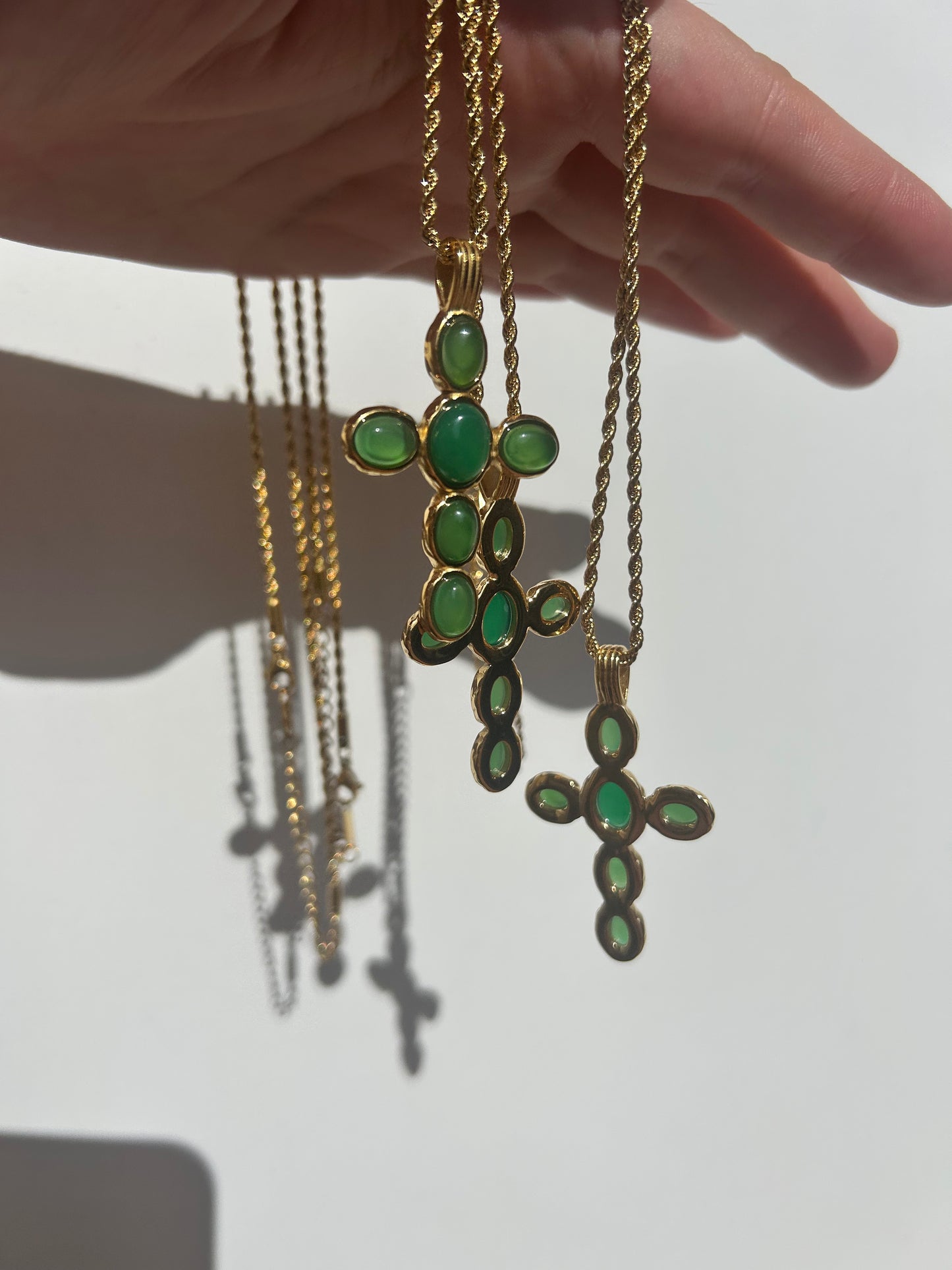 Marija Cross Necklace | Waterproof