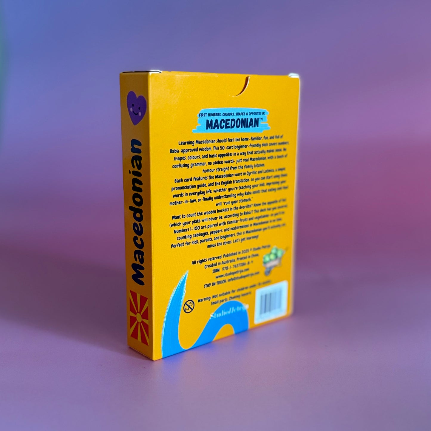 First Words in Macedonian™- Numbers, Colours, Shapes & Opposites Flashcards