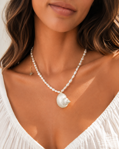 Spoma Shell Necklace