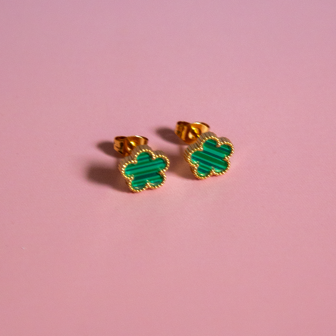 Lela Studs